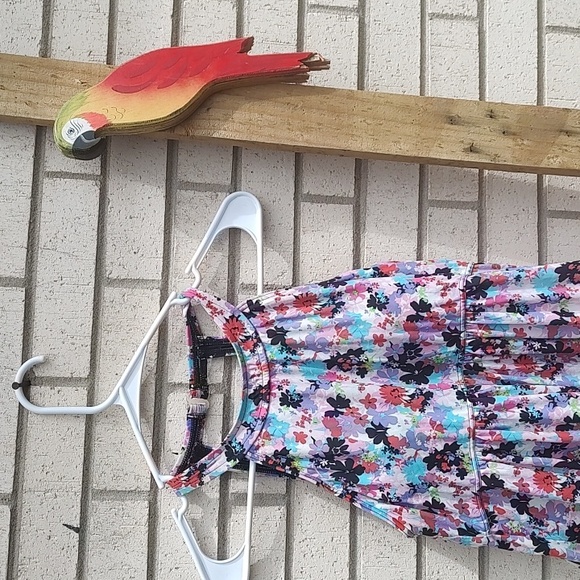 🌺 Swimtop - Picture 7 of 10